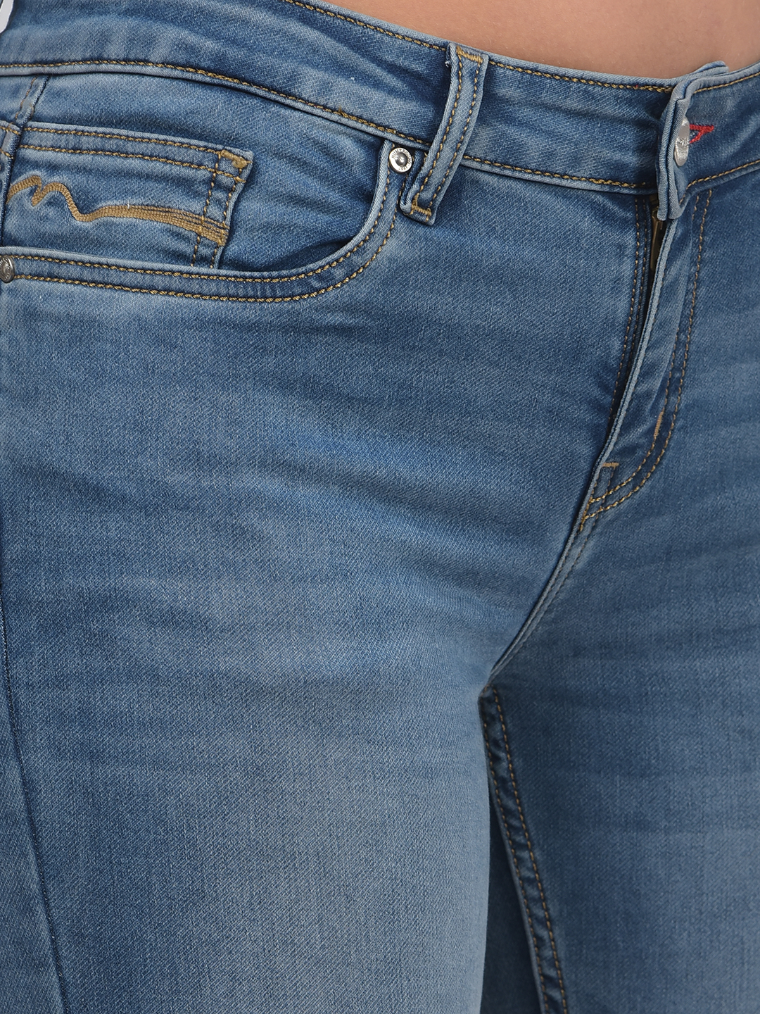 Numero Uno Women Solid Light Blue Jeans